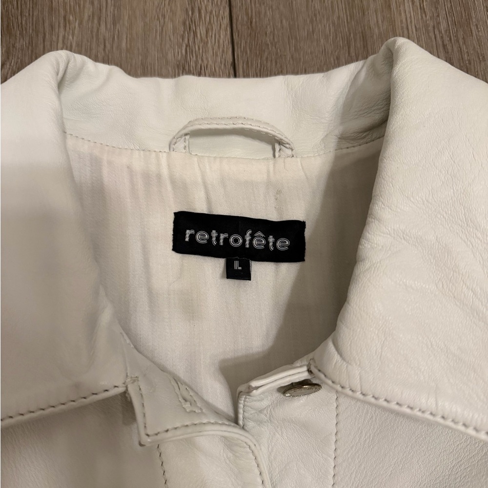 Real Leather Women's White Jacket - Picture 4 of 6
